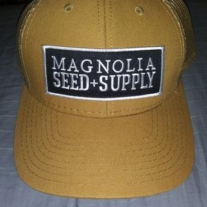 Trucker hat